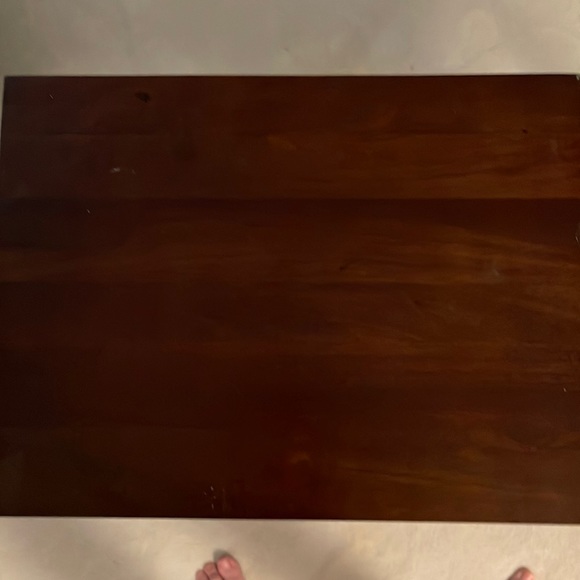 2 side lamp stands 4x6 top, height 22 in - Picture 3 of 4